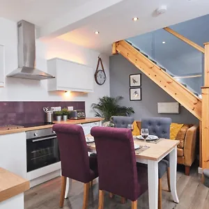 https://the-wood-loft-kegworth.hotelsin-nottingham.com