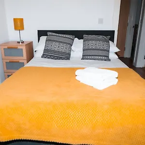 https://the-beeches-apartment-liverpool.hotelsin-chester.com